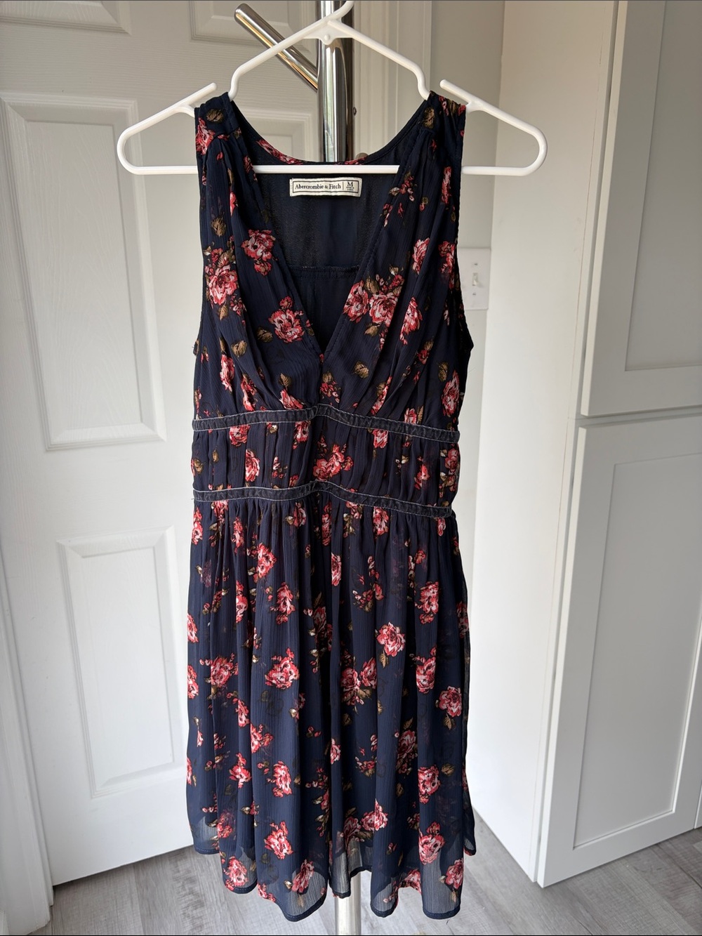 Abercrombie & Fitch Navy Dress with Pink Floral Print, Size M.